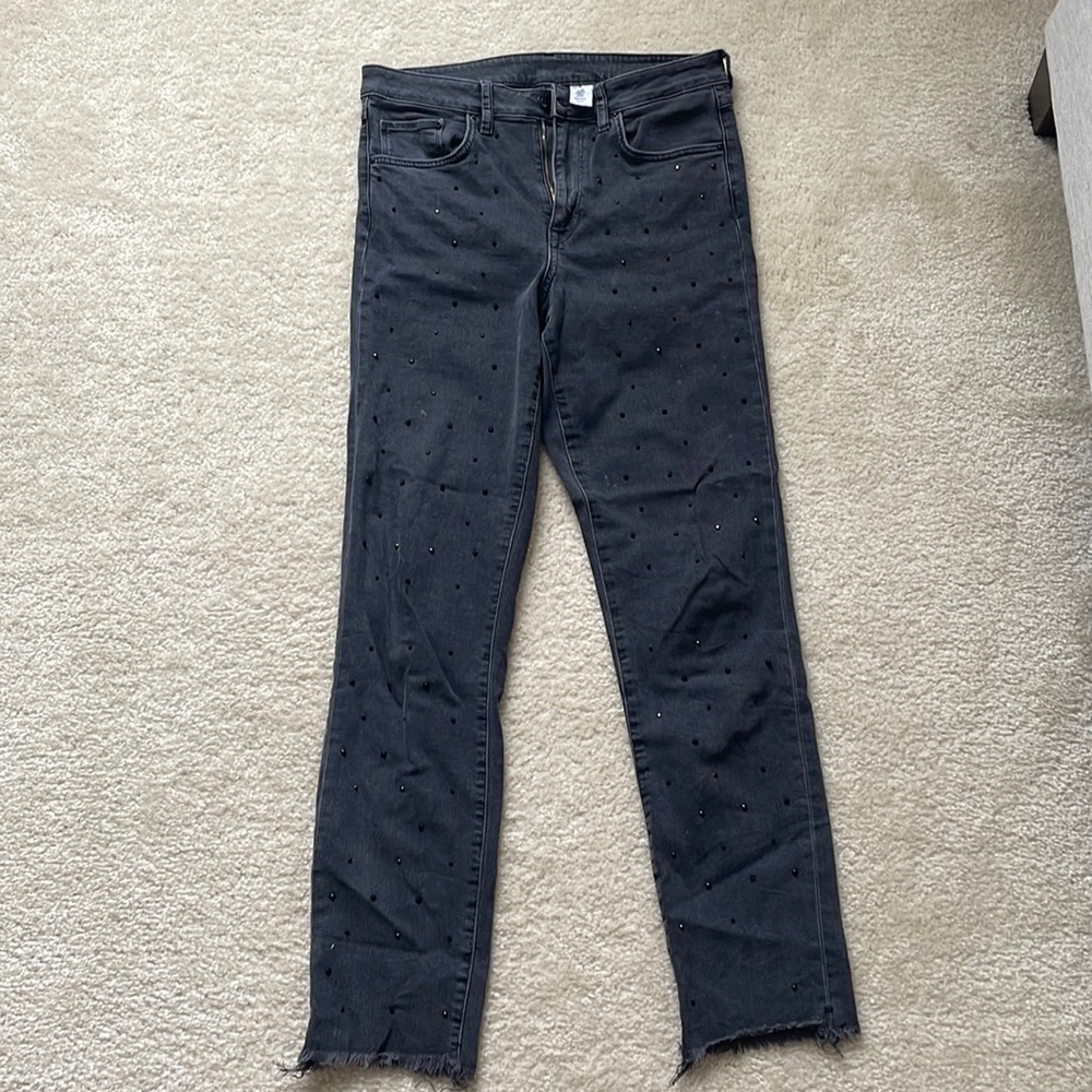Black sparkle jeans. Size 31 but fits like a 4-6. H&M.